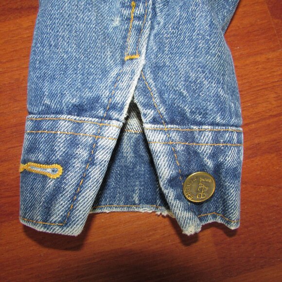 LEE Vintage Stonewashed Jean Jacket - Picture 12 of 16